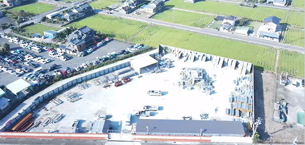 自社の土場(足場資材置き場)の写真