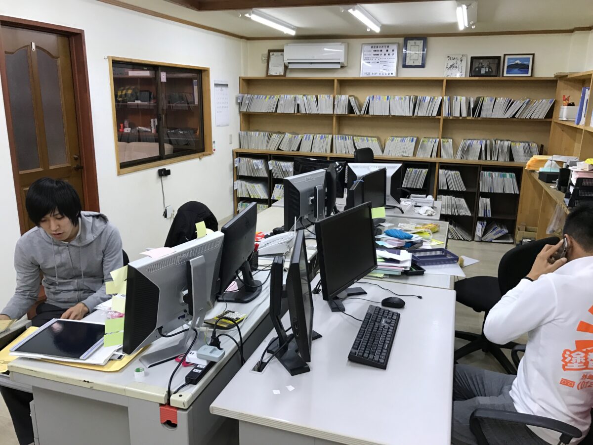 本社席替え アイチャッチ