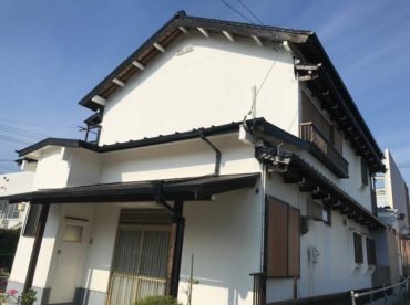 外壁塗装工事の施工前の全体写真