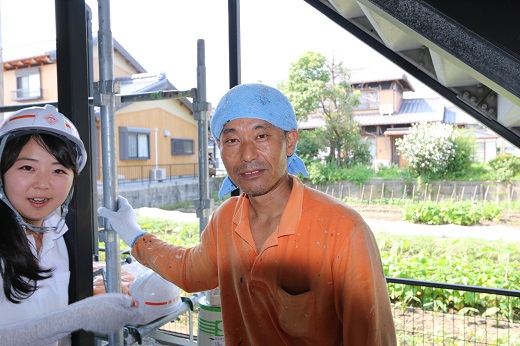 塗装職人鈴木塗装！職人歴数十年！ベテラン職人です！