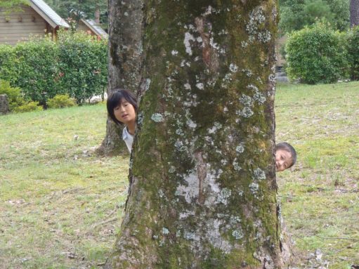 かくれんぼ