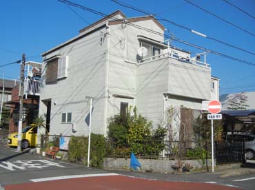 外壁塗装工事の施工前の写真
