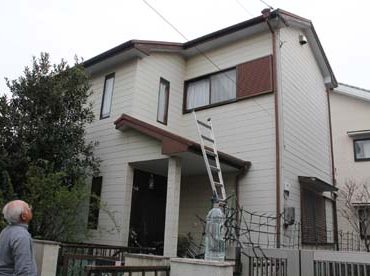 外壁塗装工事の施工前の写真