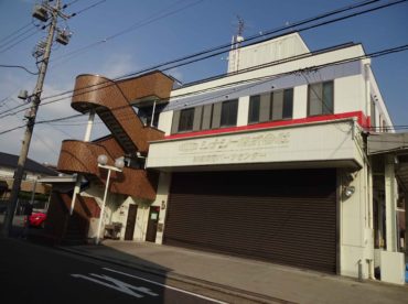 外壁塗装工事の施工前の写真